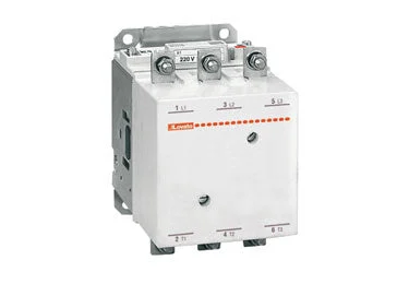 Lovato B Series: 3 Pole Contactor, IEC - 11B14500110